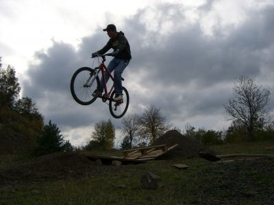 Un saut en vtt