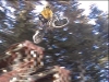 Juride:Simon K en X-UP sur le drop de 3m de Crans