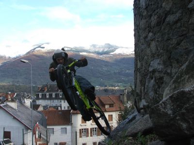 Xavier sur fond hivernal
