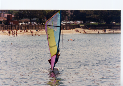 Rig upside down, railride windsurfing freestyle